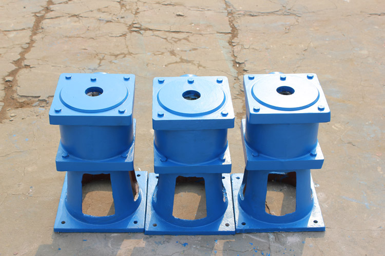 側(cè)搖<a href='/default.html'>啟閉機(jī)</a>