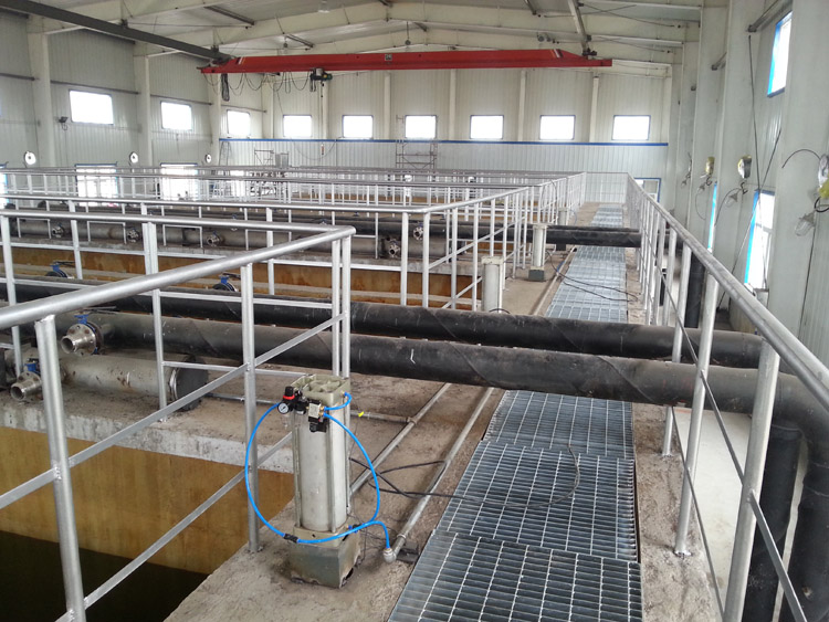 <a href='/products/qdqbj.html'>氣動啟閉機</a>