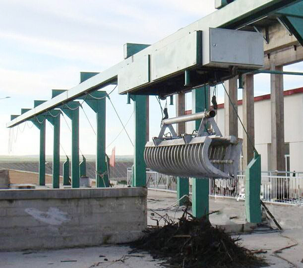 移動(dòng)式抓斗清污機(jī)